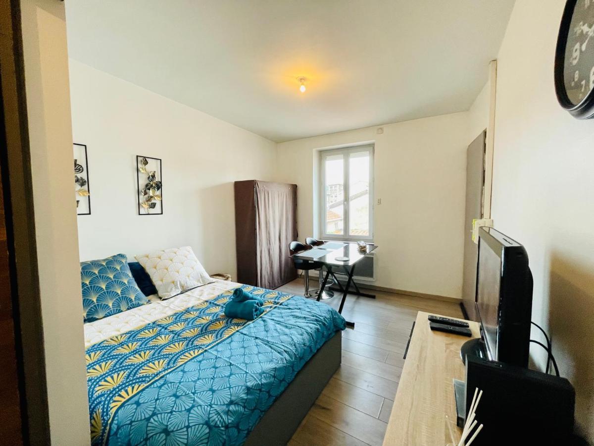 Apartmán La Belcombe Sainte-Colombe  Exteriér fotografie